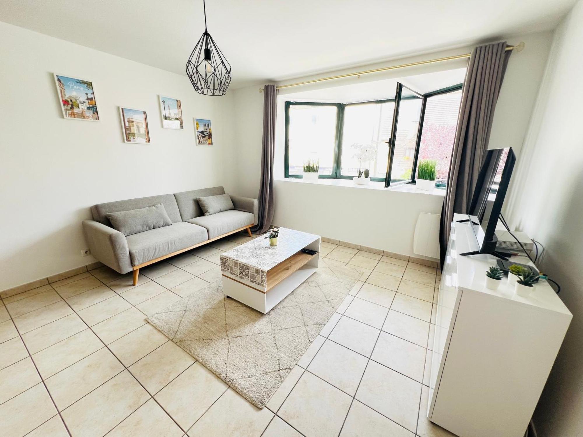 Appartement Coquelicot 25Km Paris Et Disney Понто-Комбо Экстерьер фото